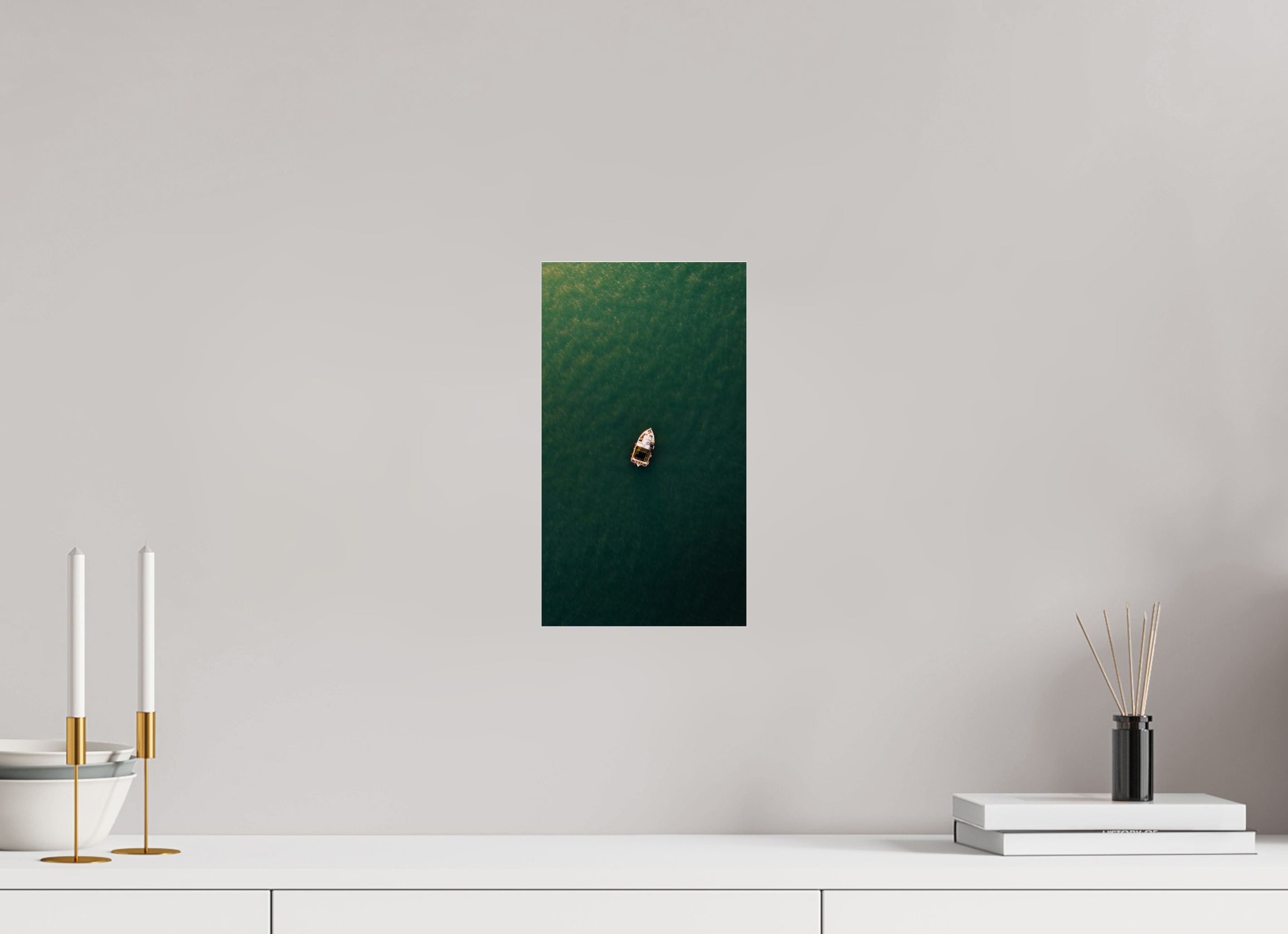 18 x 32 cm, Photo Print Under Acrylic Glass Photographie Murale - Bateau de pêche isolé.