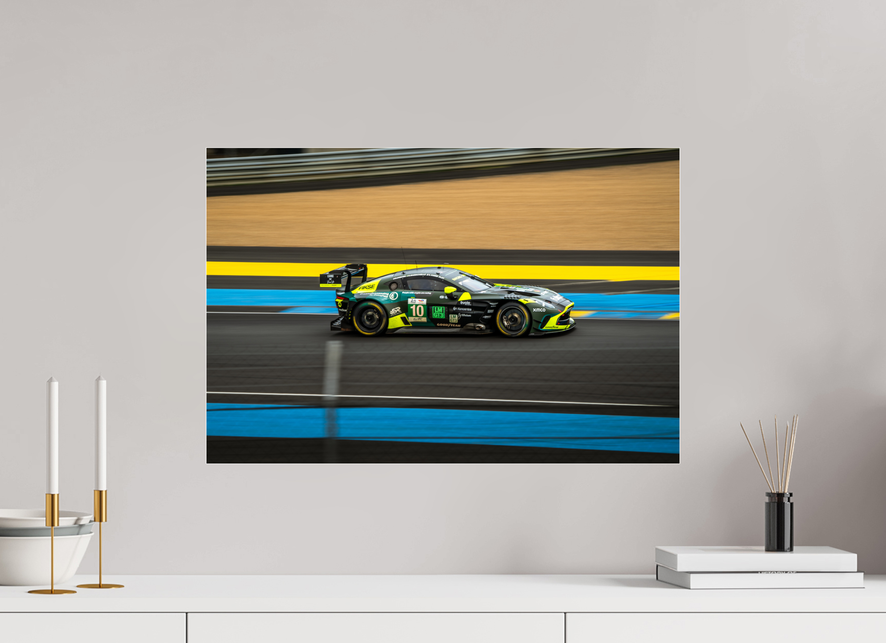 60 x 40 cm, Photo Print Under Acrylic Glass Photographie Murale - Astone Martin Vantage GT3